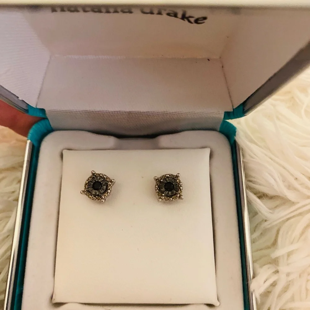 Natalia Drake -diamond -studs, GUC, black diamonds - Picture 11 of 16